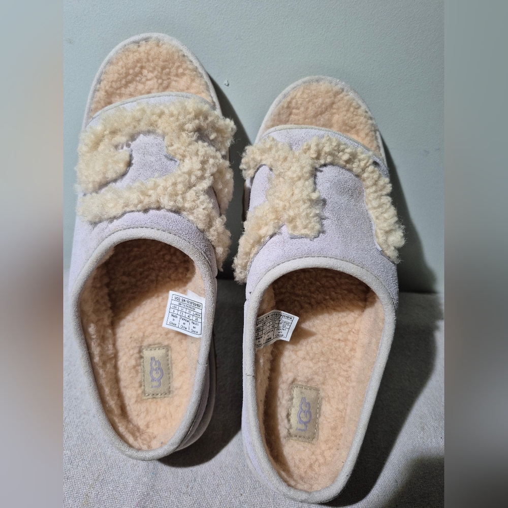 UGG Cream Slippers Cozy Indoor Shoes